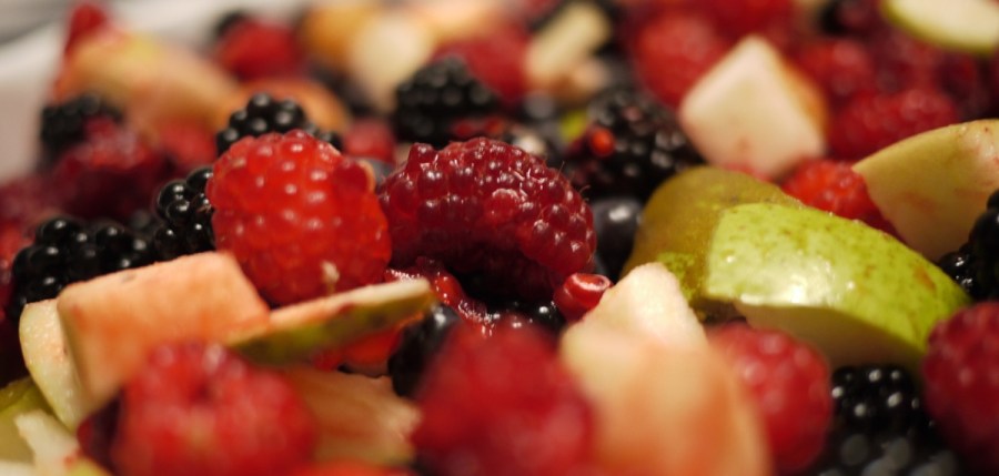 fruitsalade own garden raspberry